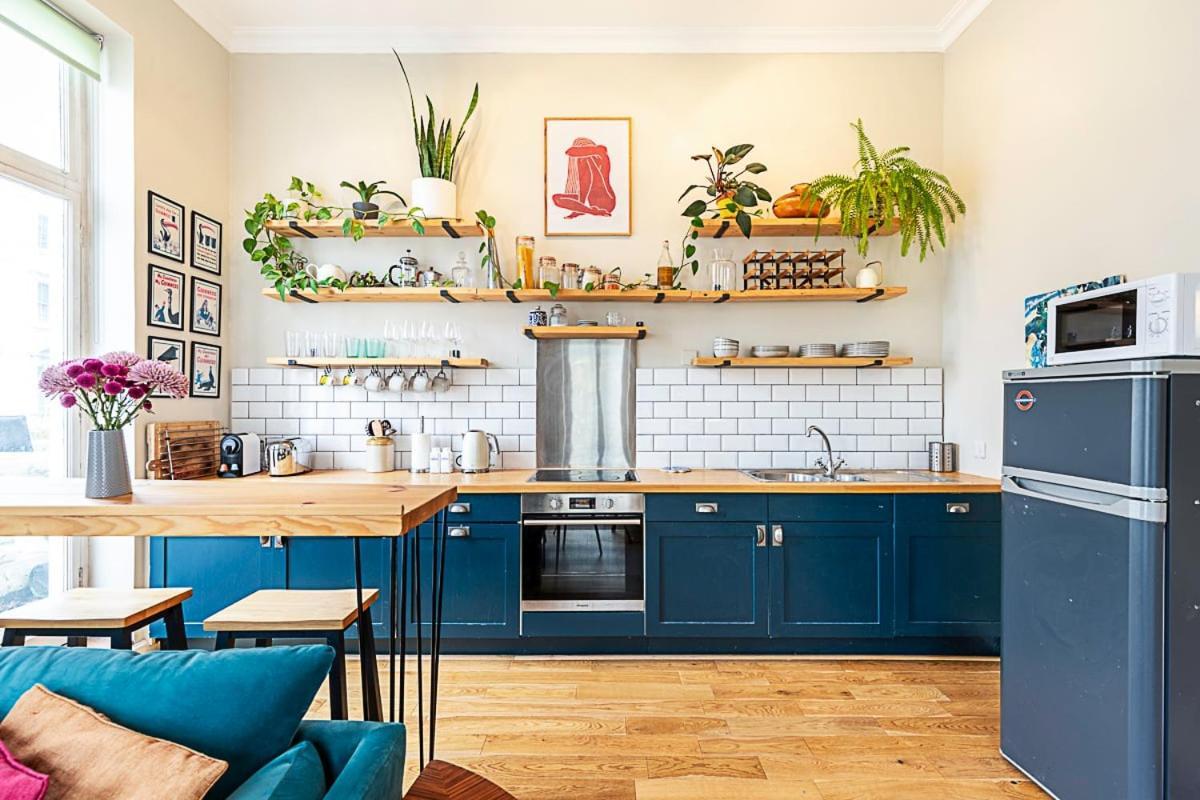 Beautiful Two Bedroom Abode Near Victoria London Exterior foto