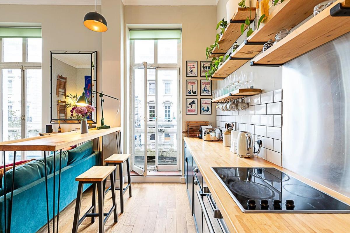 Beautiful Two Bedroom Abode Near Victoria London Exterior foto